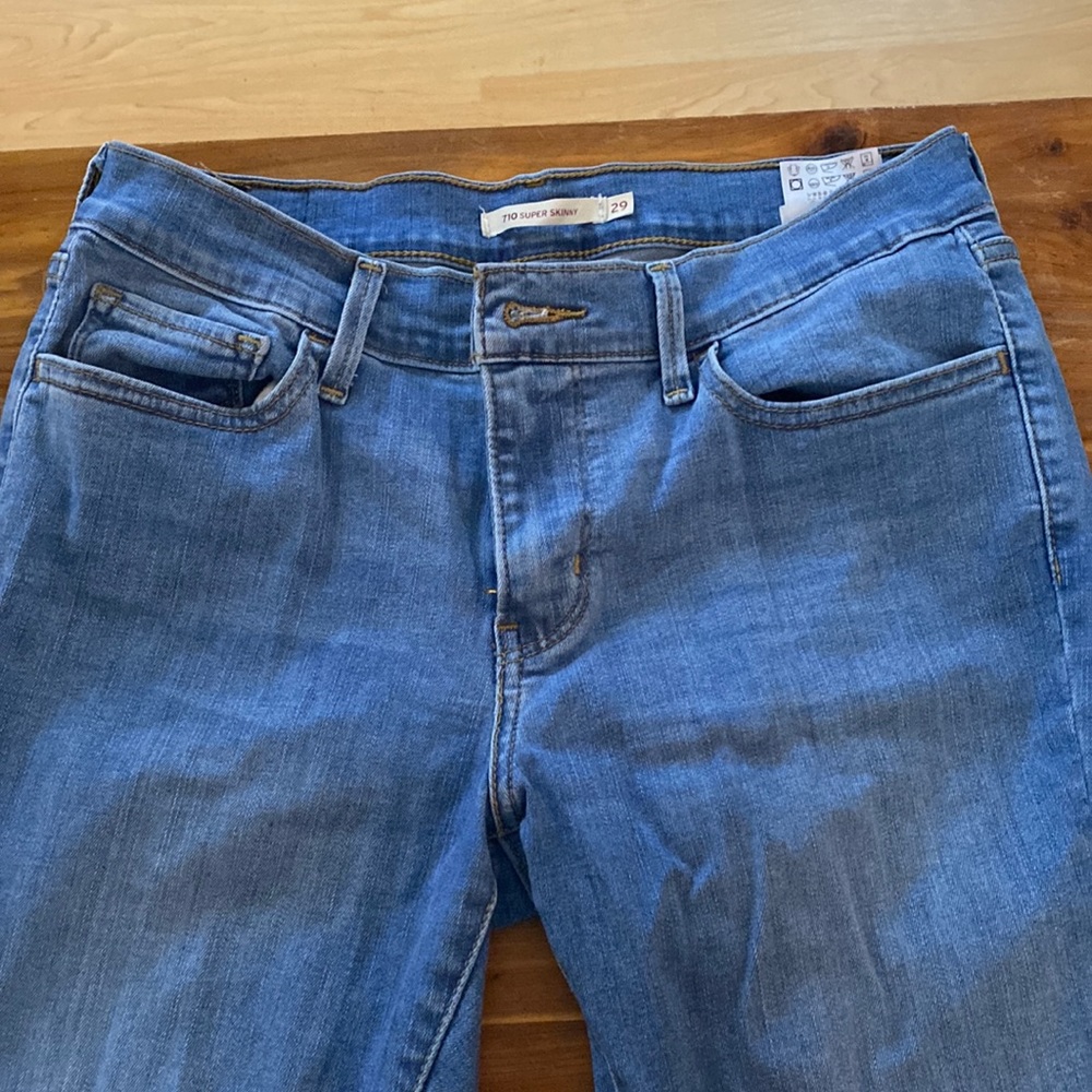 Levis super skinny jeans